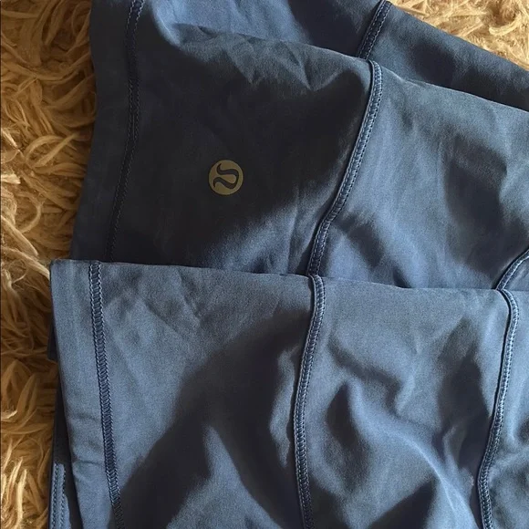 lululemon blue skirt - Picture 3 of 3